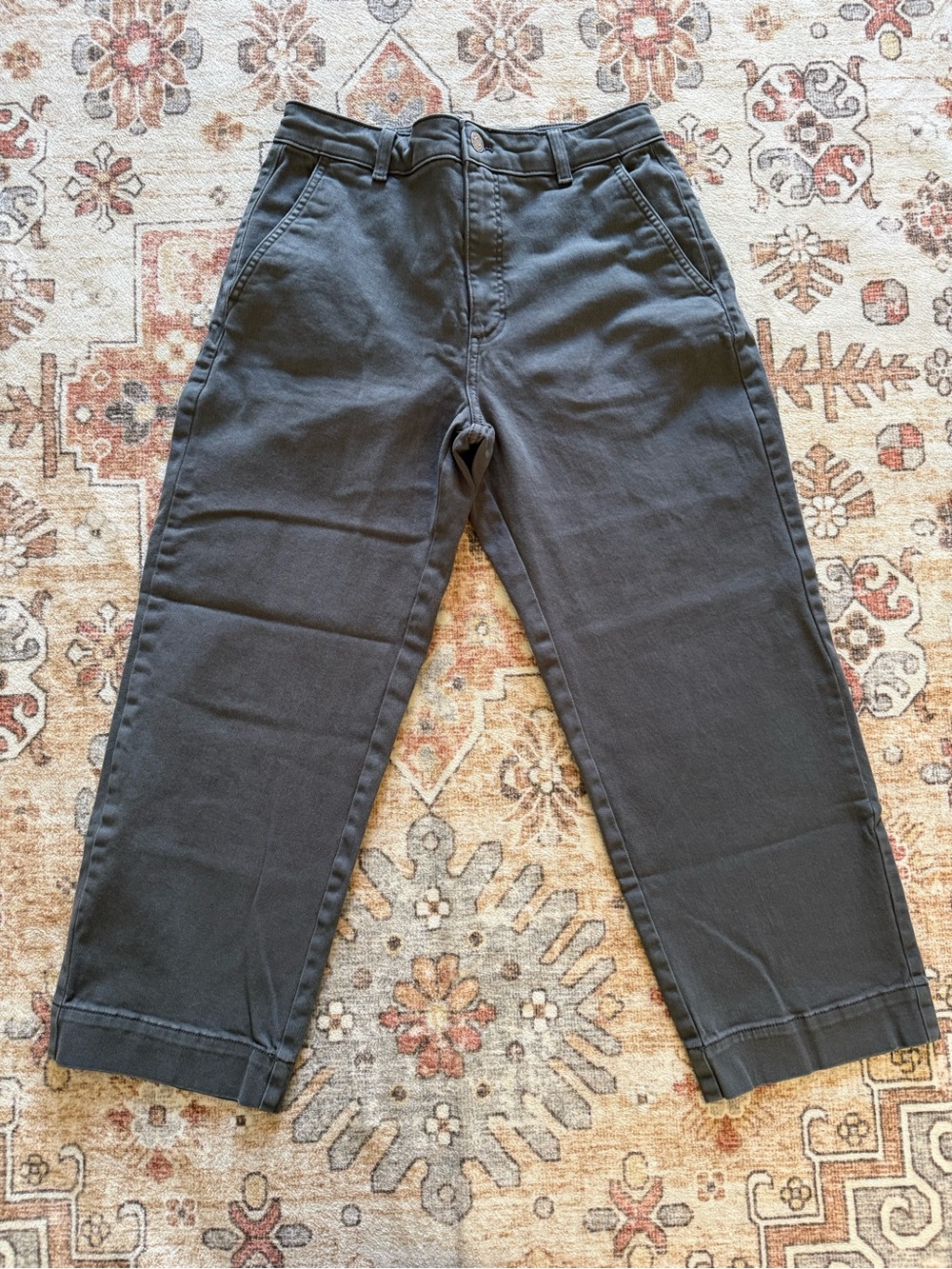 Everlane Utility Straight Leg 8 Gray
